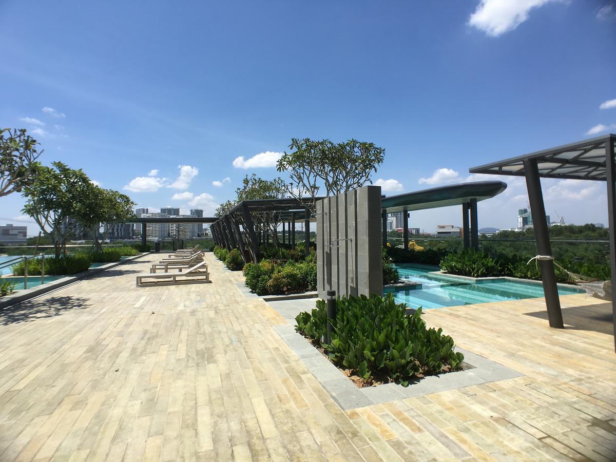 Cozy Kanvas Soho Suites ไซเบอร์จายา ภายนอก รูปภาพ