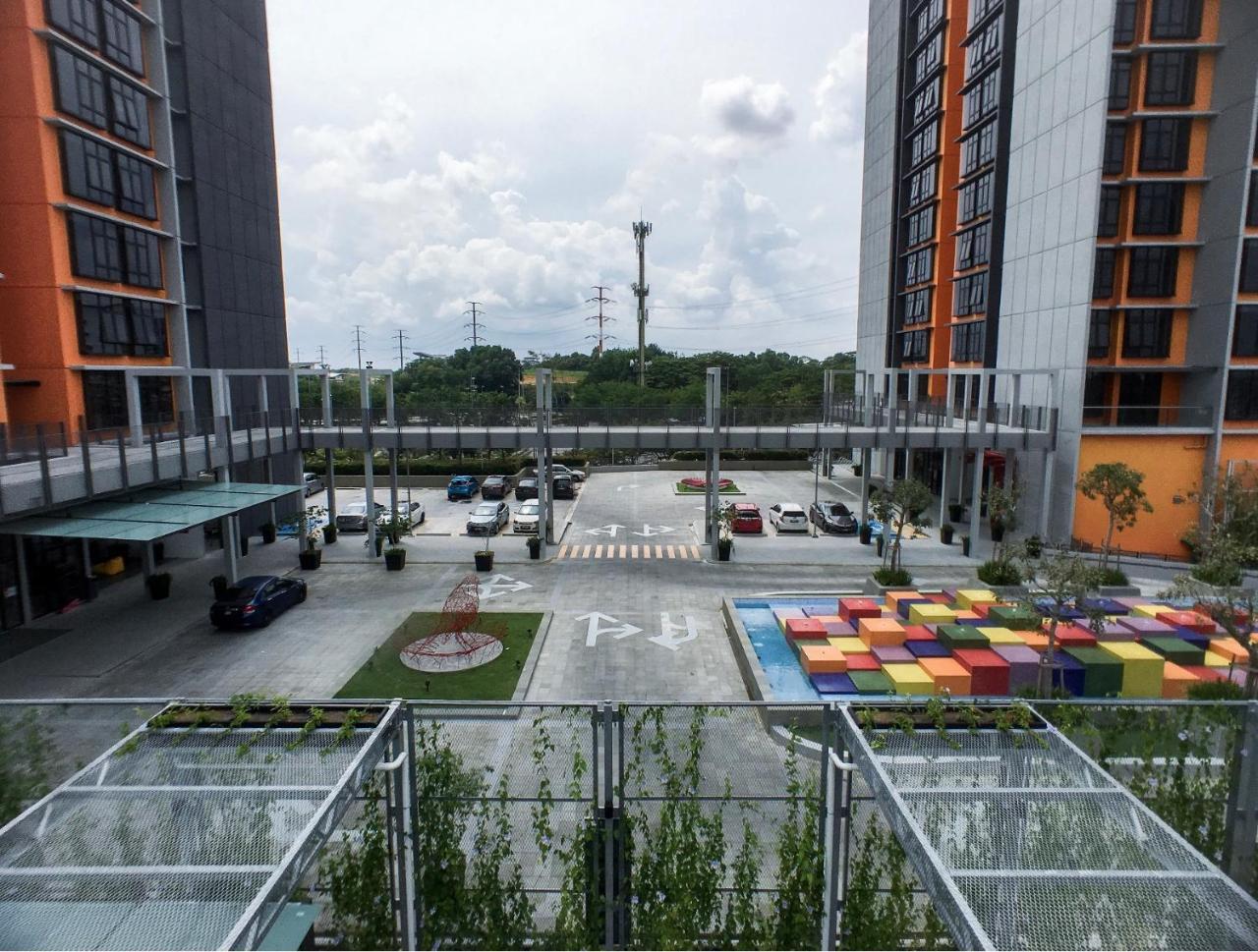 Cozy Kanvas Soho Suites ไซเบอร์จายา ภายนอก รูปภาพ