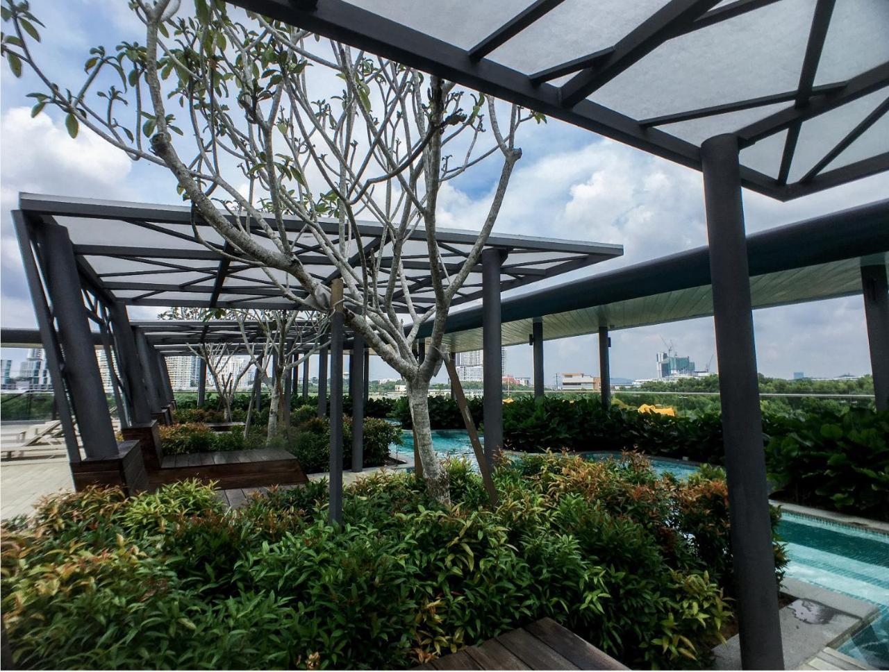 Cozy Kanvas Soho Suites ไซเบอร์จายา ภายนอก รูปภาพ