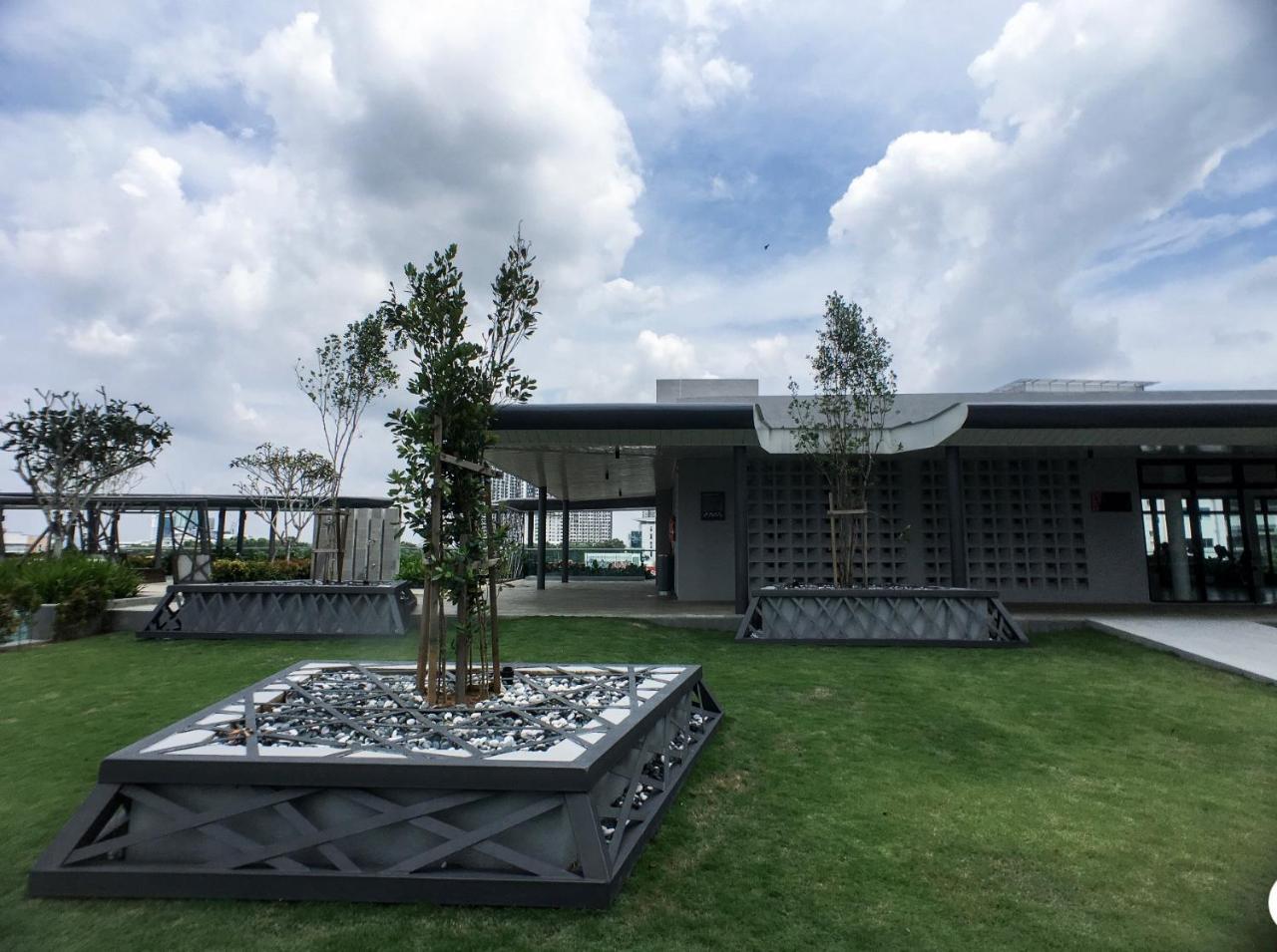 Cozy Kanvas Soho Suites ไซเบอร์จายา ภายนอก รูปภาพ