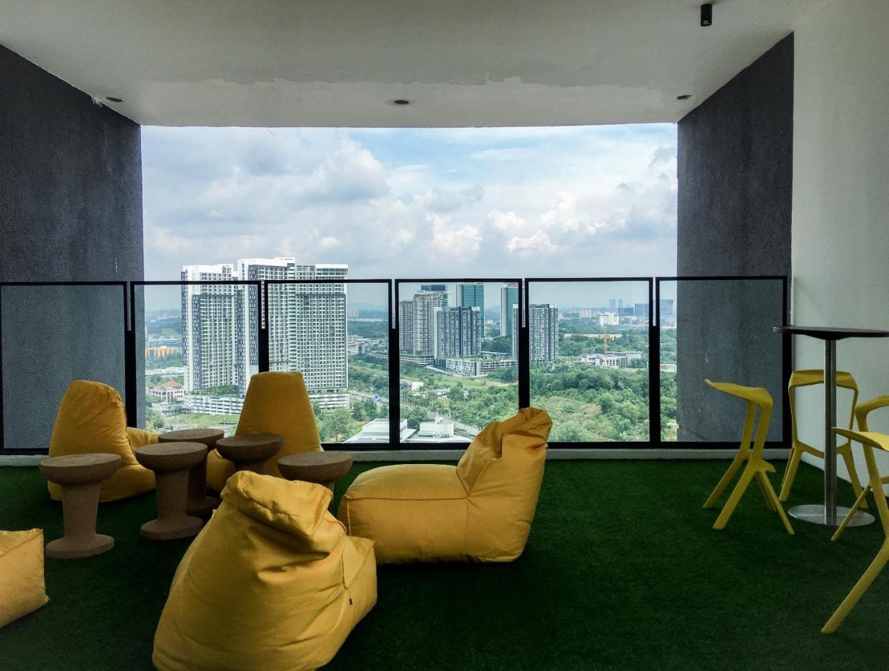 Cozy Kanvas Soho Suites ไซเบอร์จายา ภายนอก รูปภาพ